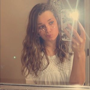 Meet your Posher, Haliegh